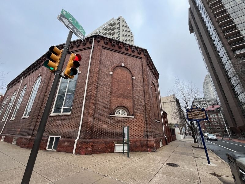 Holy Trinity Roman Catholic Church image. Click for full size.