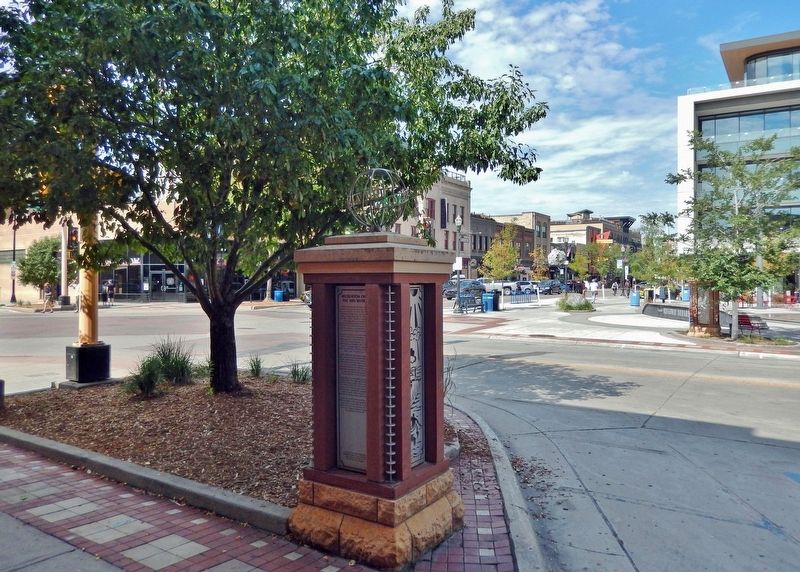 Recreation on the Red River Marker image. Click for full size.