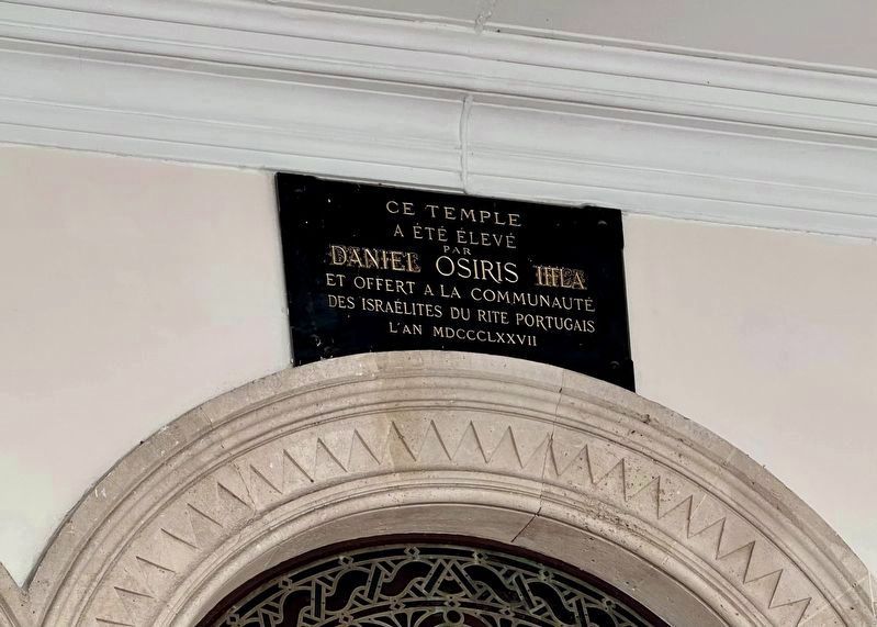 Synagogue de la rue Buffault donor plaque image. Click for full size.