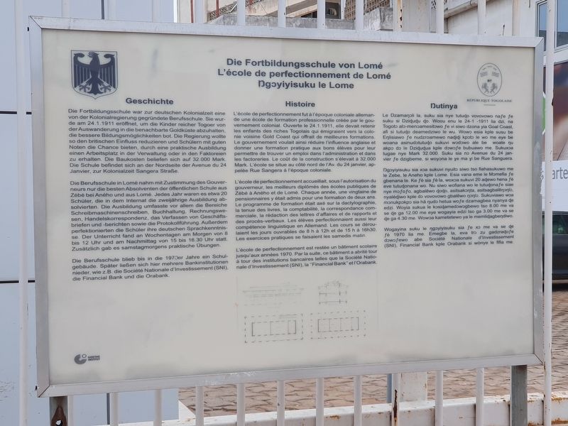 The Lom� Advanced Training School Marker image. Click for full size.