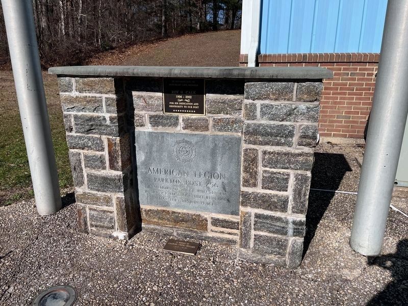 Veterans Memorial image. Click for full size.