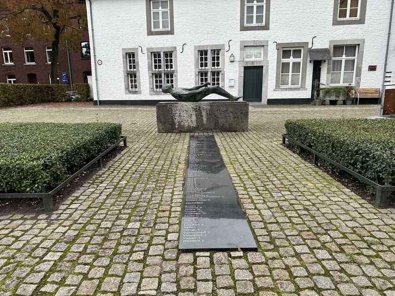 Memorial for victims of WWII and war in the former Netherlands-Indies image. Click for full size.