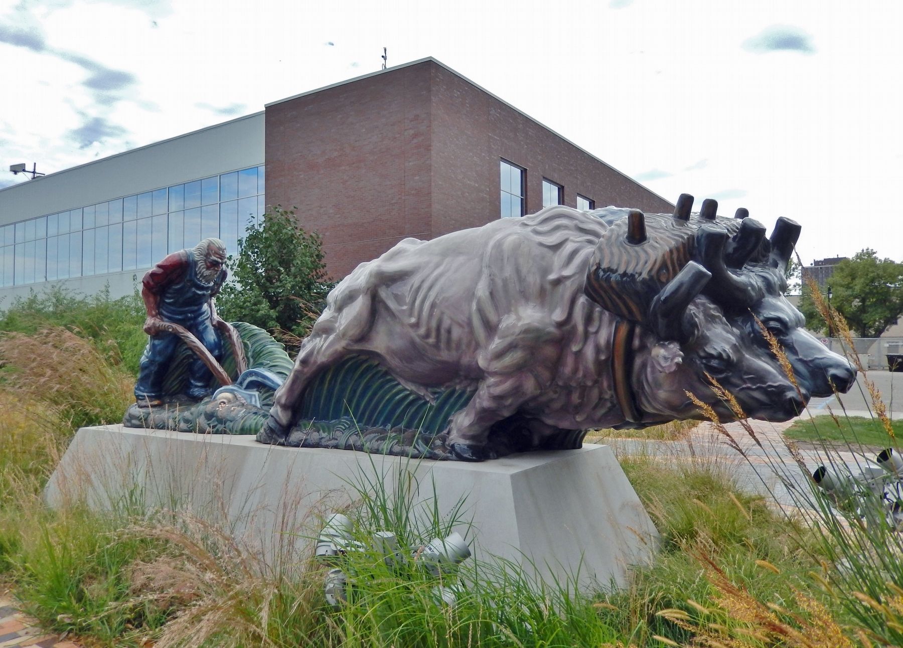 Sodbuster Statue image. Click for full size.