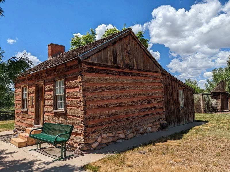 Meeks/Green Pioneer Cabin image. Click for full size.