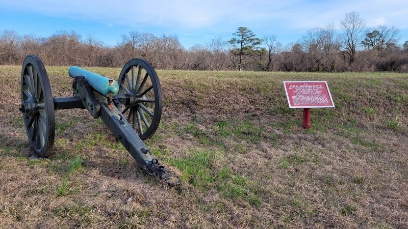 The view of the cannon and marker facing the Union line image. Click for full size.