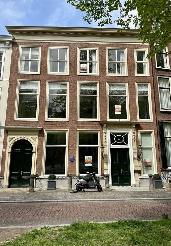 Lange Voorhout 24 and Marker. Click for full size. Lange Voorhout 24 and Marker image. Click for full size.