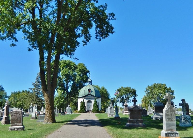St. Wenceslaus Cemetery image. Click for full size.