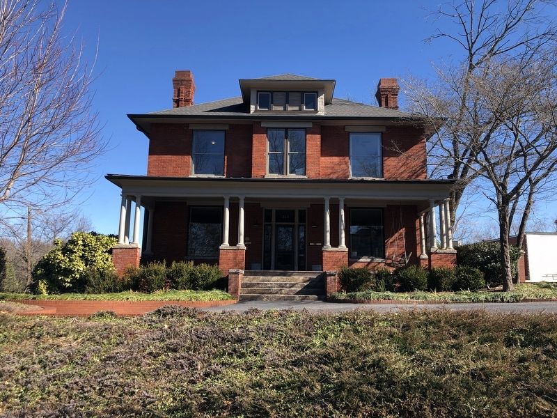 Royster-Hutton House. Click for full size. Royster-Hutton House image. Click for full size.
