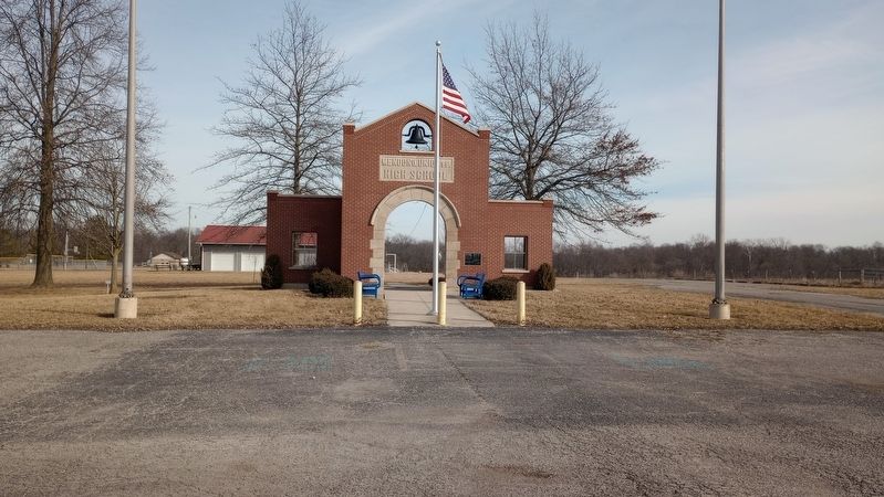 Mendon-Union Township School Memorial image. Click for full size.