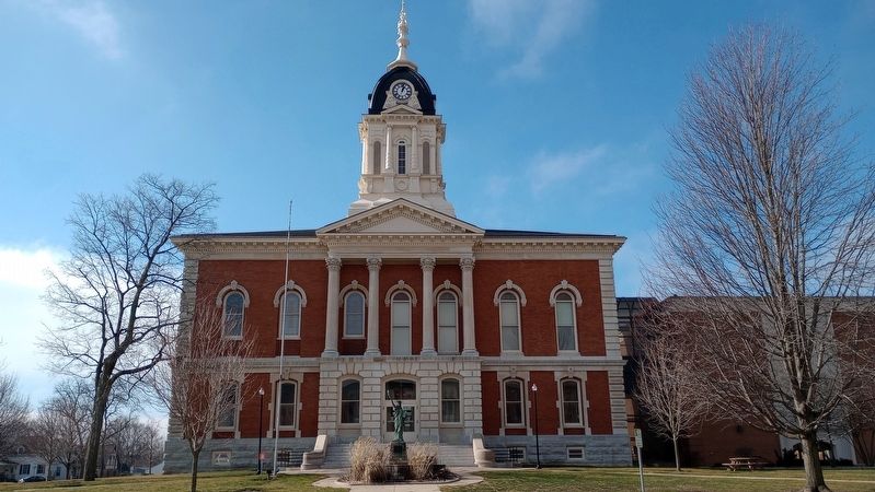 Marshall County Courthouse image. Click for full size.