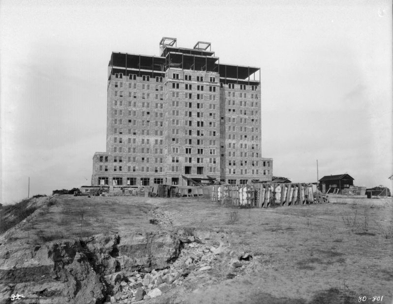 Fleetwood Hotel Under Construction image. Click for full size.