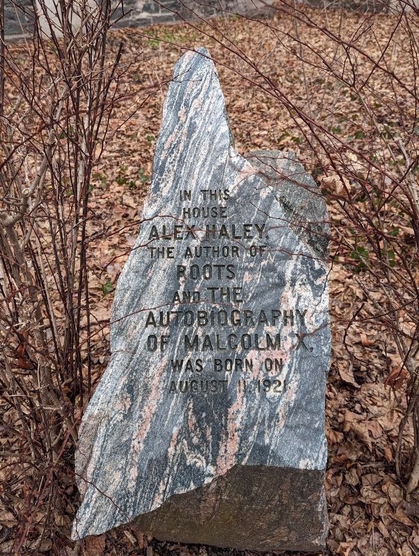 Haley Birthplace Plaque at the site of the house. Click for full size. Haley Birthplace Plaque at the site of the house image. Click for full size.