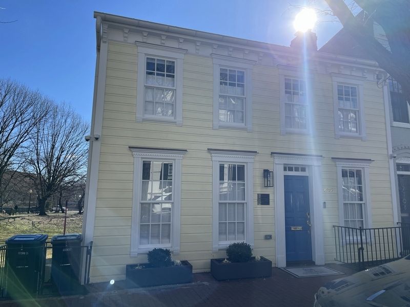 Little Jewel at 2706 Olive Street Northwest image. Click for full size.