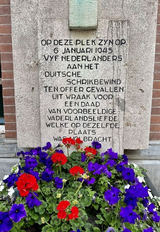 Marnixstraat 1945 Executions Memorial Marker image. Click for full size.