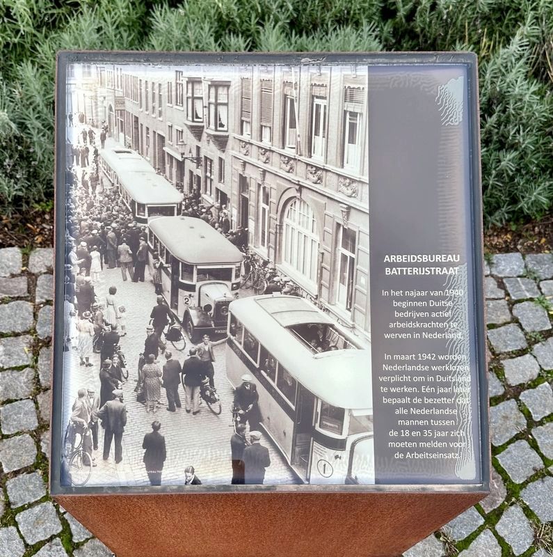 Arbeidsbureau Batterijstraat / Batterijstraat Employment Office Marker image. Click for full size.
