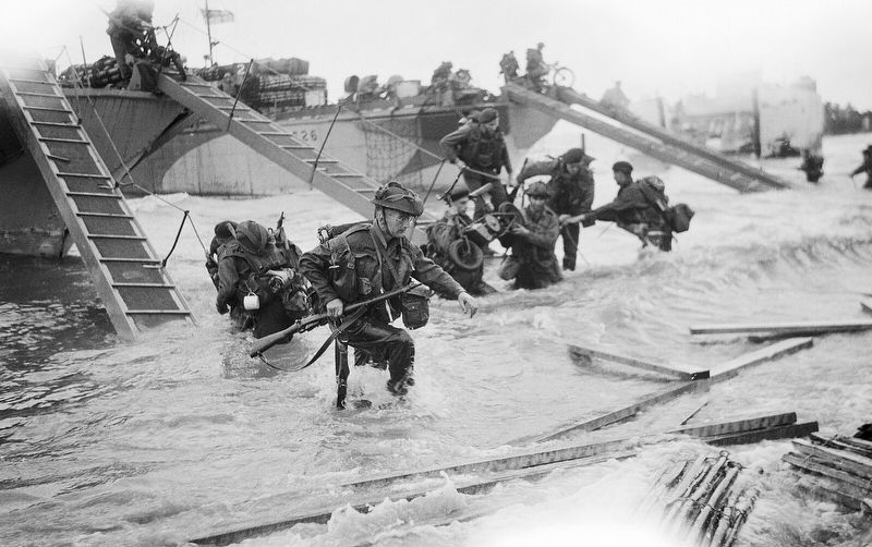 Royal Marine Commandos of Headquarters, 4th Special Service Brigade. Click for full size. Royal Marine Commandos of Headquarters, 4th Special Service Brigade image. Click for full size.