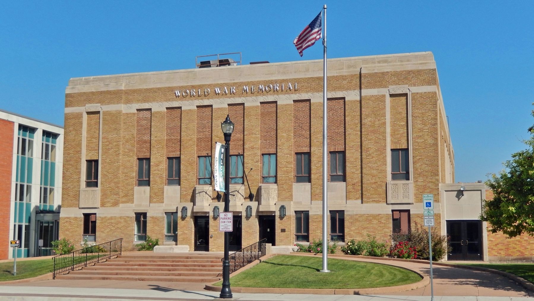 World War Memorial Building (<i>west/front elevation</i>). Click for full size. World War Memorial Building (<i>west/front elevation</i>) image. Click for full size.