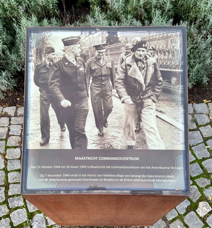 Herdenkingsplein (12): Maastricht Commandocentrum / Maastricht Command Center Marker image. Click for full size.