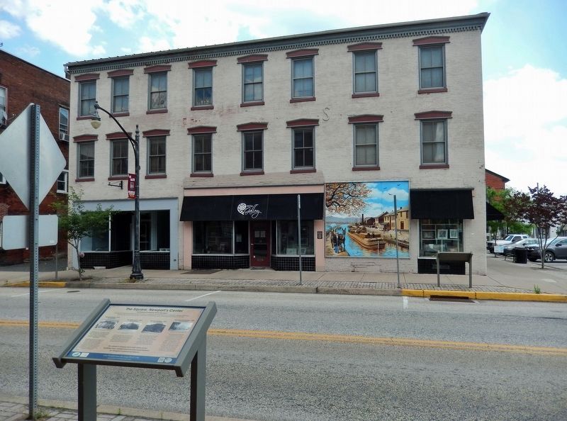 The Square, Newport's Center Marker image. Click for full size.