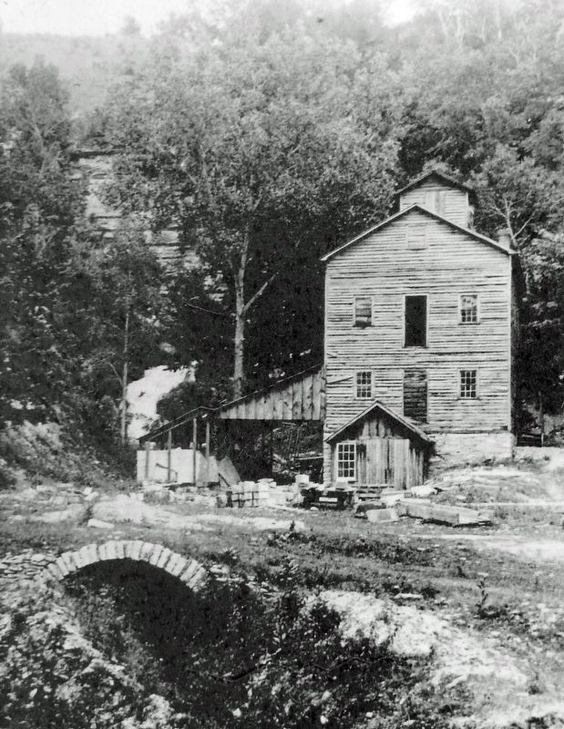 Marker detail: Dunnings Spring Mill image. Click for full size.