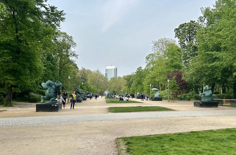 The Park of Brussels - promenade with statues image. Click for full size.