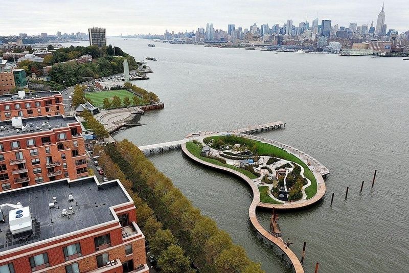 Pier C Park image. Click for full size.