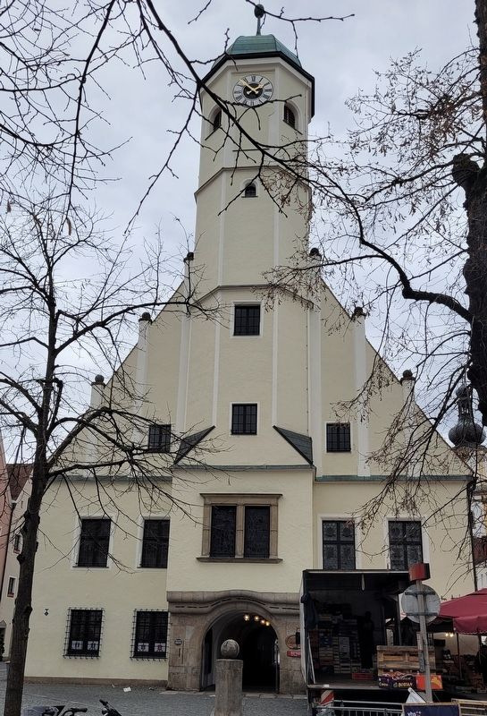 The east side of the Old Town Hall. Click for full size. The east side of the Old Town Hall image. Click for full size.