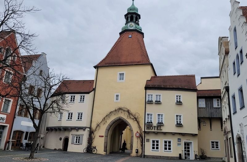 The view of the Lower Gate from within the wall image. Click for full size.