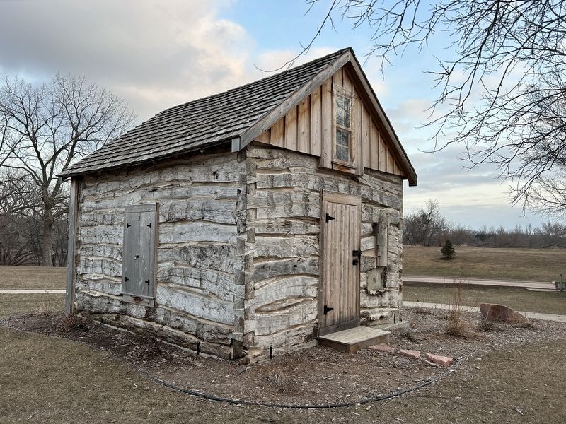 Nels Nelson Graff Cabin image. Click for full size.