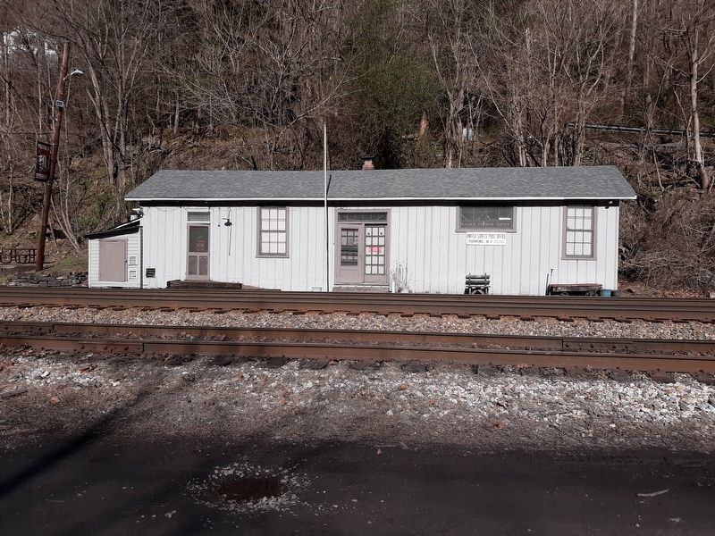 Thurmond Post Office image. Click for full size.