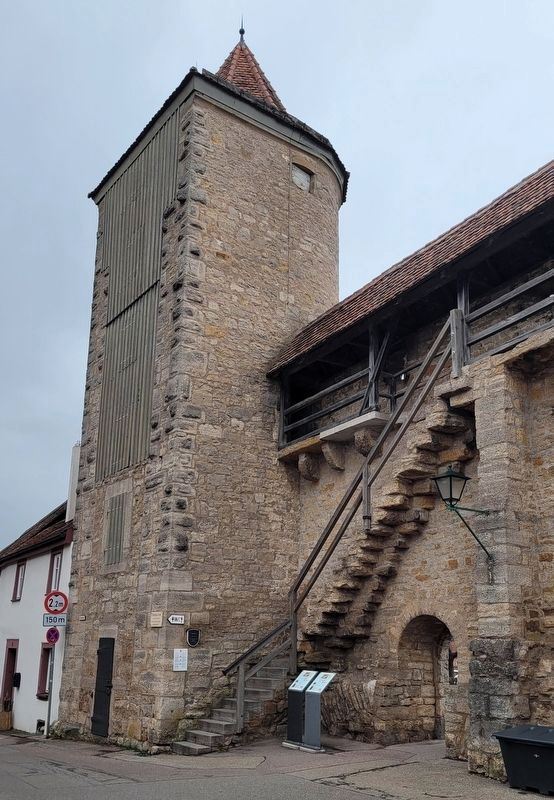 Powder Tower and the small gateway image. Click for full size.