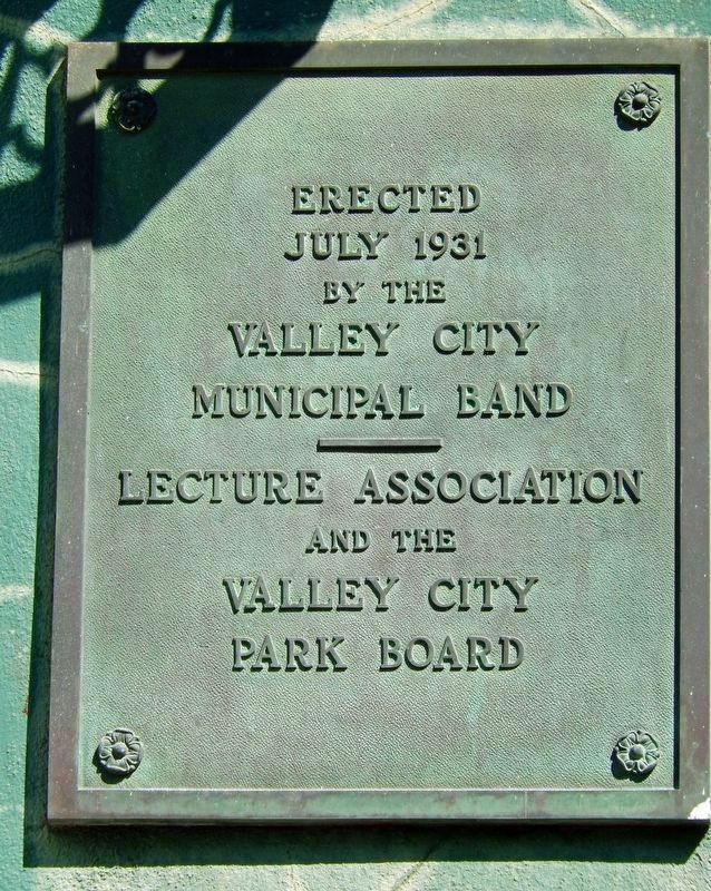 Valley City Park Memorial Bandshell Marker<br>(<i>left side</i>) image. Click for full size.