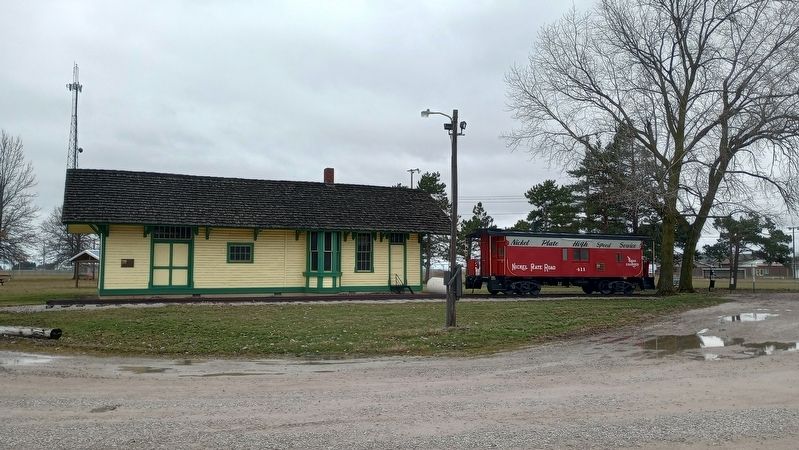 Nickel Plate Railroad Caboose & Depot image. Click for full size.