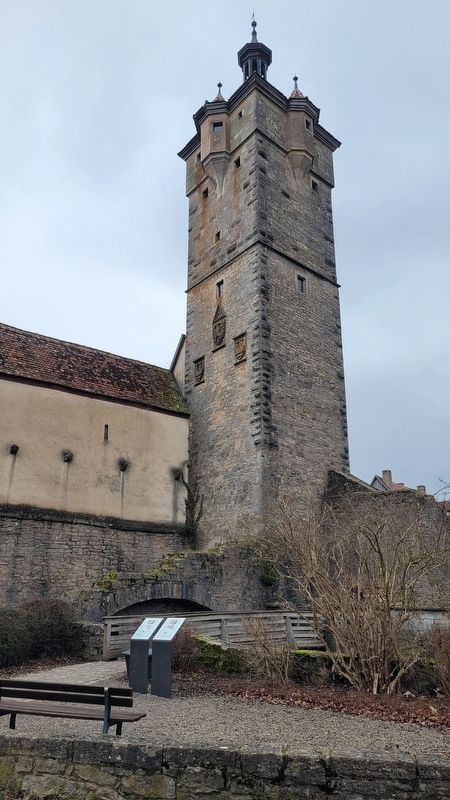 The view of the Klingen Gate and Markers from outside the city wall image. Click for full size.