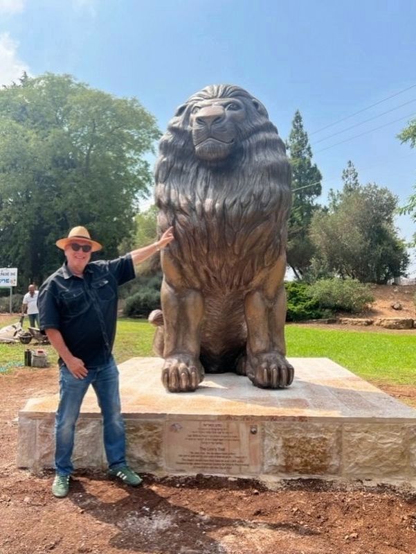 The Lion's Trail Ariel Marker. Click for full size. The Lion's Trail Ariel Marker image. Click for full size.