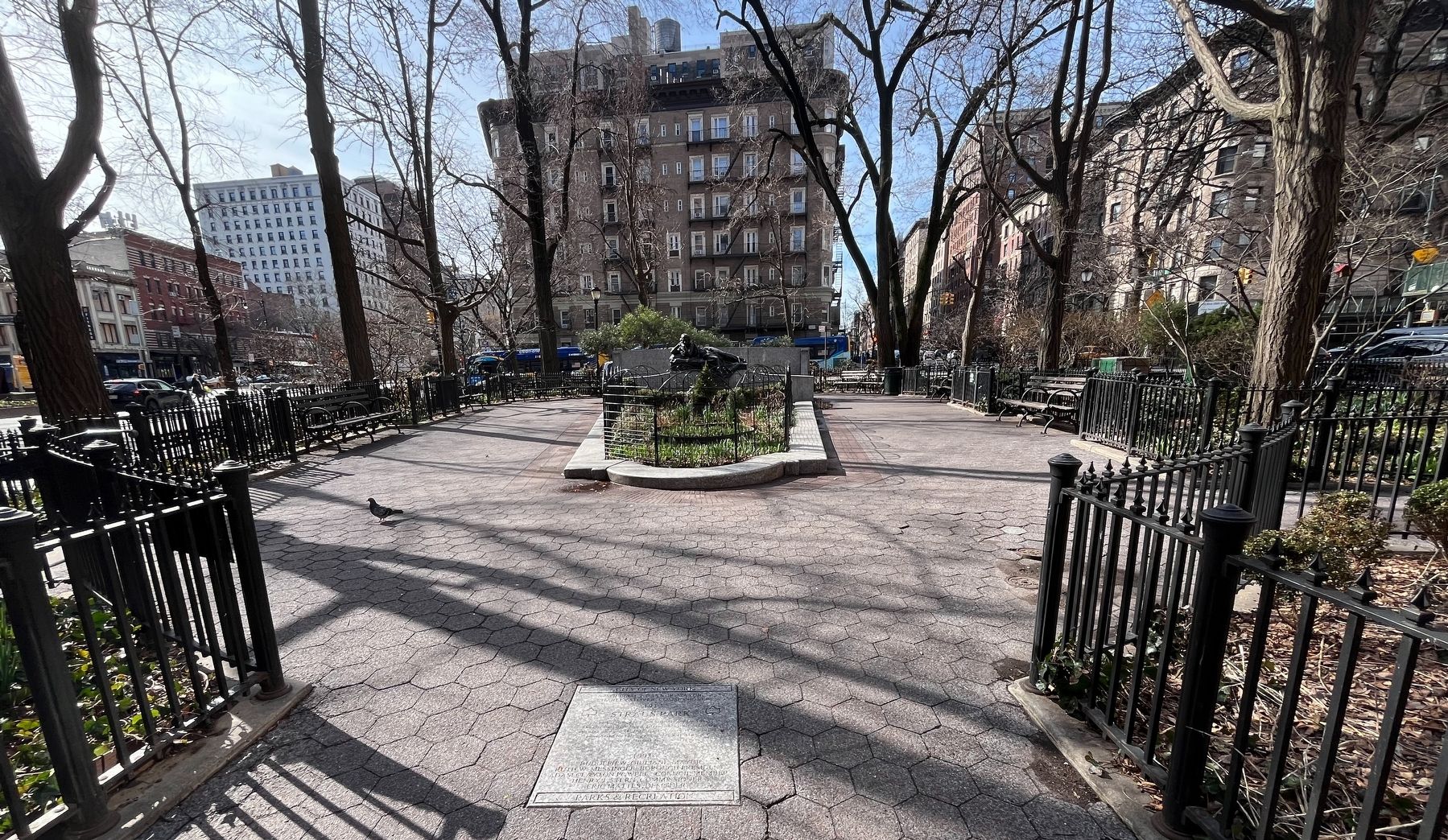 Straus Park Marker image. Click for full size.