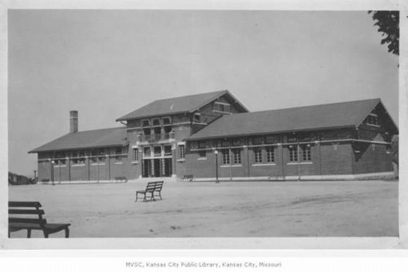 Garrison Field House image. Click for full size.