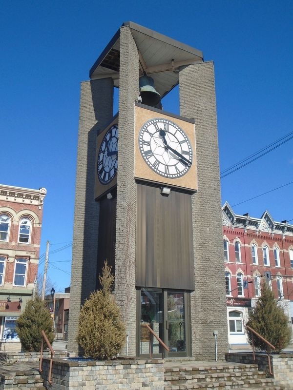 Rotary Clock Tower and L. H. Daniels Memorial Clock image. Click for full size.