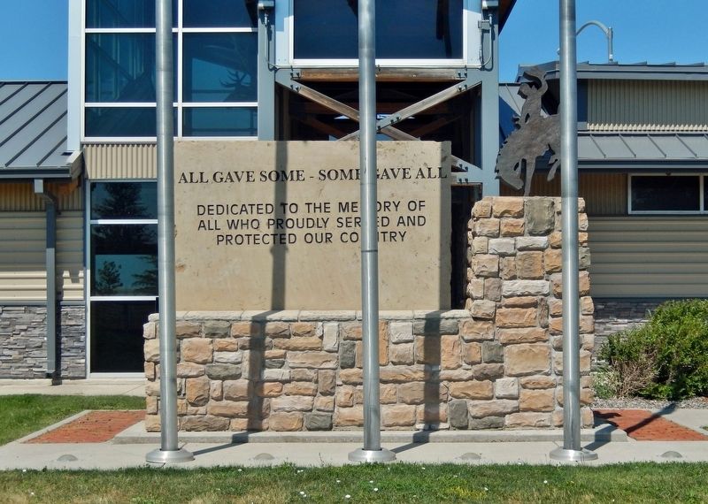 Veterans Memorial (<i>east side</i>) image. Click for full size.