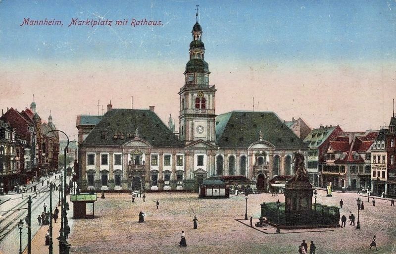 Marktplatz mit Rathaus image. Click for full size.