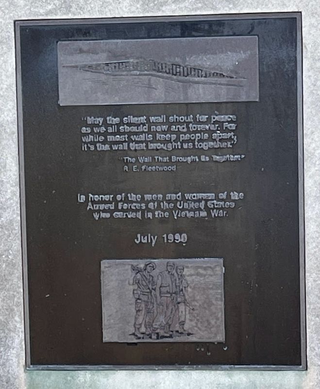 Vietnam War Memorial image. Click for full size.