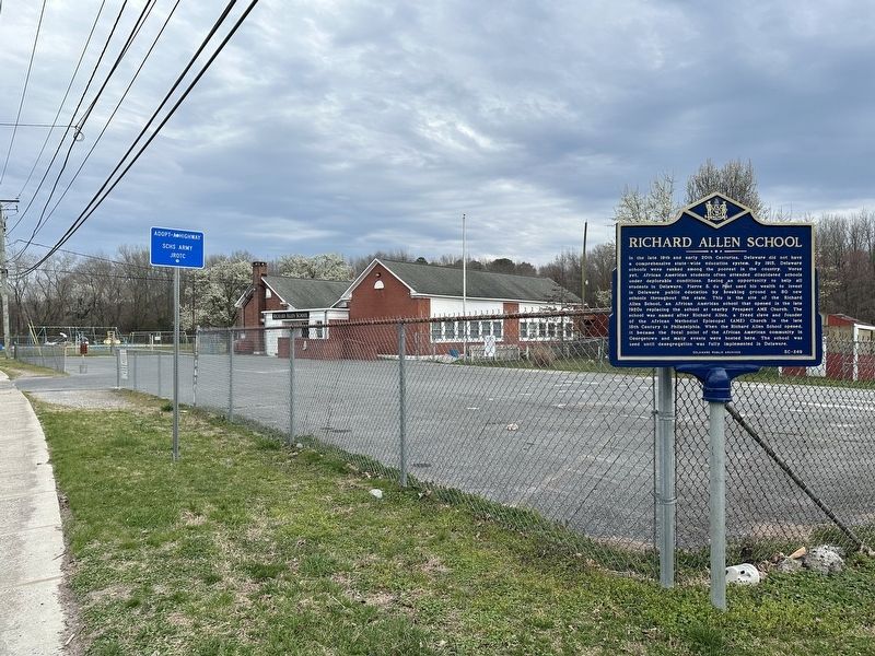 Richard Allen School Marker wide view image. Click for full size.