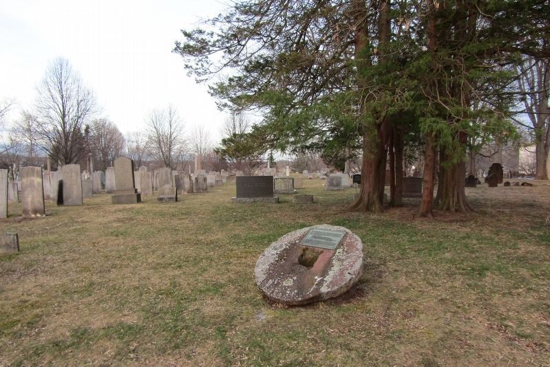 Millstone Marker in Branford Center Cemetery image. Click for full size.