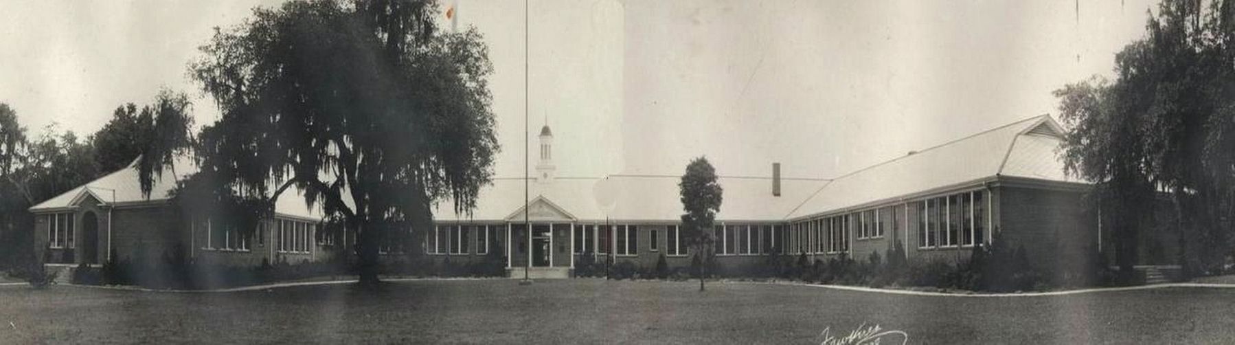 Old Pass Christian High School image. Click for full size.