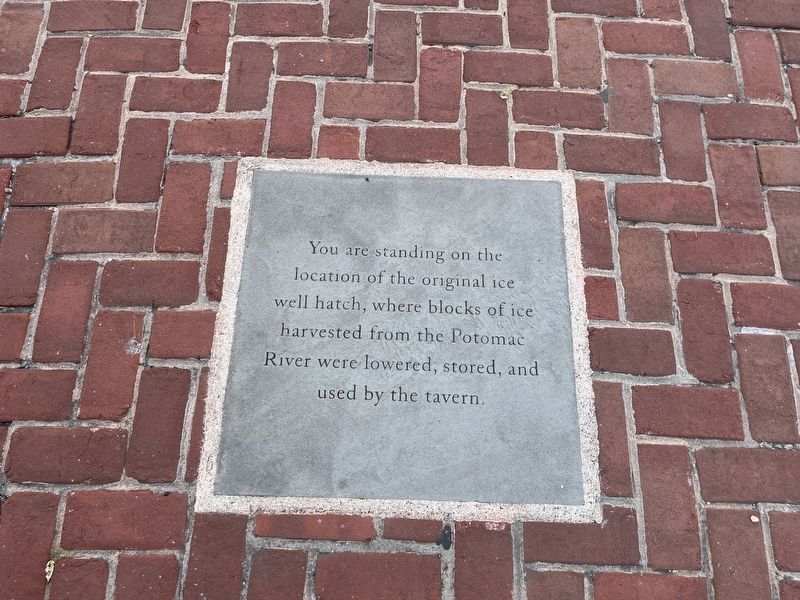 The Gadsby's Tavern Ice Well Marker [on the main sidewalk] image. Click for full size.