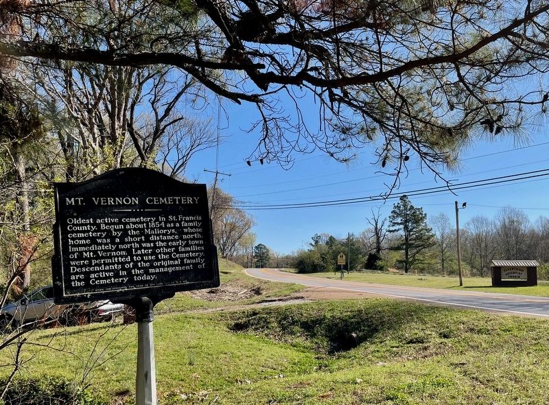 View from marker looking north on New Castle Rd. image. Click for full size.