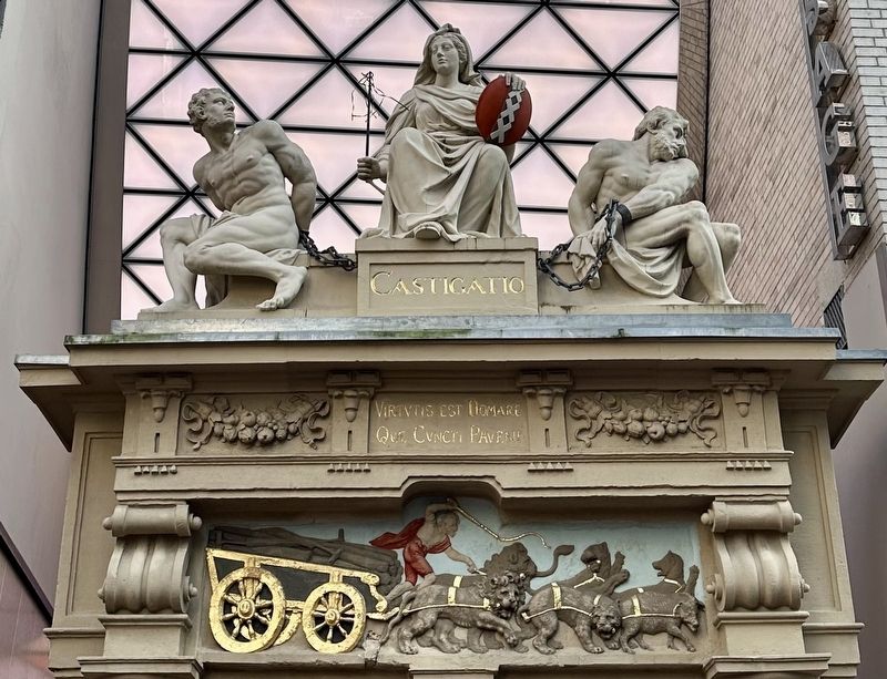 Sculptural composition above the gate image. Click for full size.