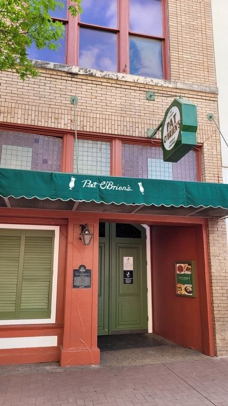 The entrance to Pat O'Brien's Bar and Marker image. Click for full size.