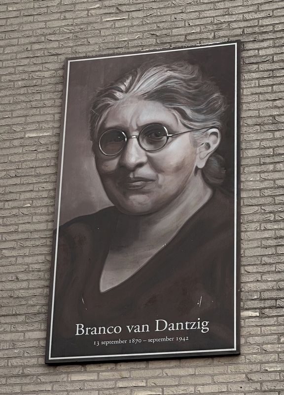 Branco van Dantzig portrait. Click for full size. Branco van Dantzig portrait image. Click for full size.
