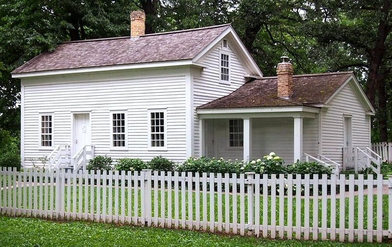 The Stevens House in its current location in Minnehaha Park image. Click for full size.